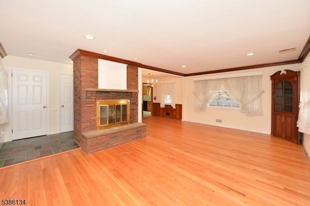 207 Degray St, North Haledon Boro, NJ 07508