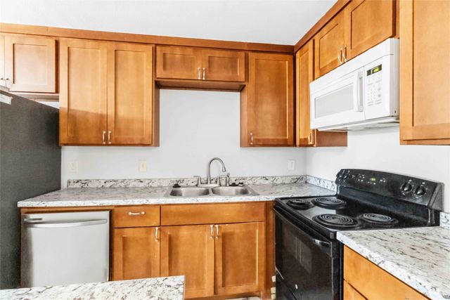 9809 Walnut Street E-107, Dallas, TX 75243