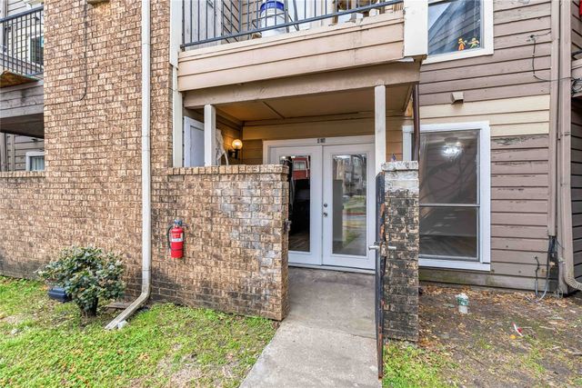 9809 Walnut Street E-107, Dallas, TX 75243