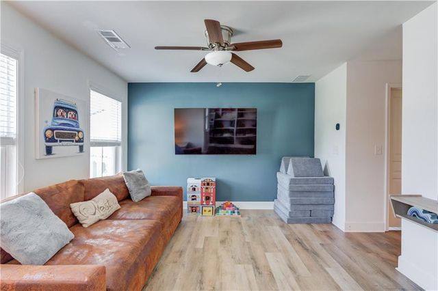 6580 Red Hawk Way, Hoschton, GA 30548