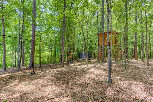6580 Red Hawk Way, Hoschton, GA 30548