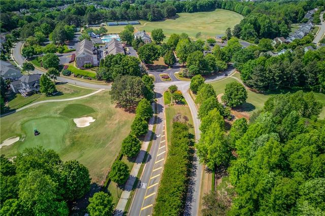 6580 Red Hawk Way, Hoschton, GA 30548