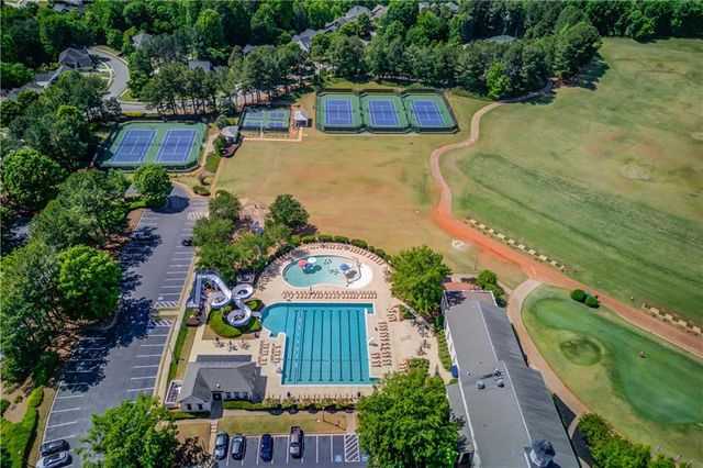 6580 Red Hawk Way, Hoschton, GA 30548