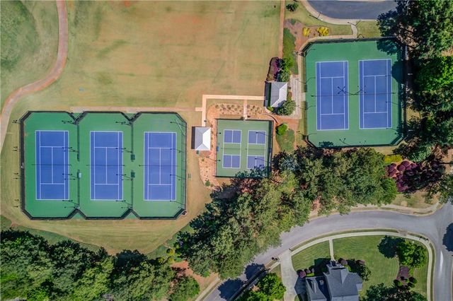 6580 Red Hawk Way, Hoschton, GA 30548