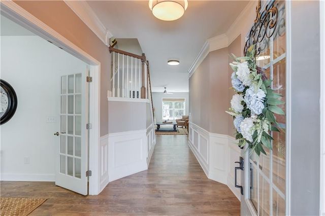 6580 Red Hawk Way, Hoschton, GA 30548