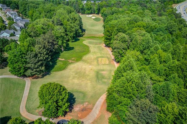 6580 Red Hawk Way, Hoschton, GA 30548