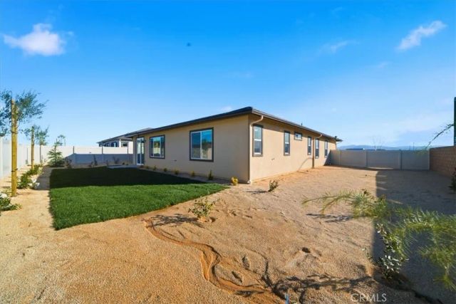 3229 E Avenue J-4, Lancaster, CA 93535