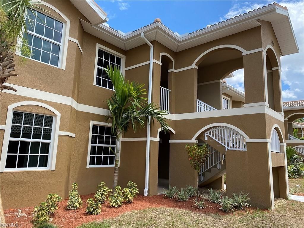 Image 2 of property listing at 1137 Winding Pines CIR 203, Cape Coral, FL 33909