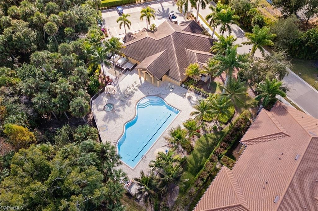 Image 25 of property listing at 1137 Winding Pines CIR 203, Cape Coral, FL 33909