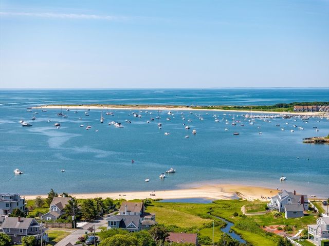 20 Park St, Yarmouth, MA 02673