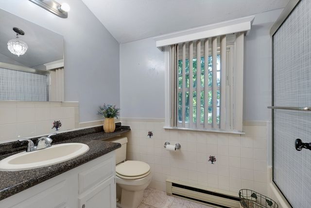 20 Park St, Yarmouth, MA 02673