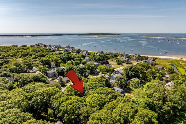 20 Park St, Yarmouth, MA 02673