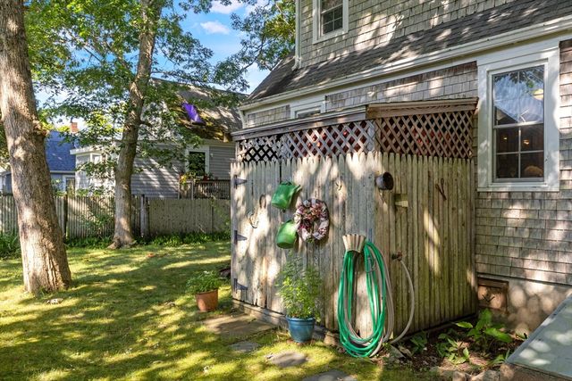 20 Park St, Yarmouth, MA 02673