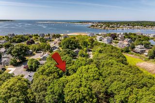 20 Park St, Yarmouth, MA 02673