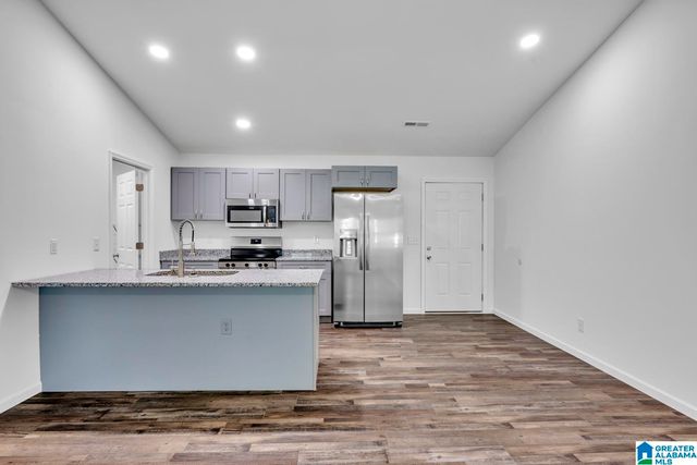 942 COUNTY ROAD 1459, Vinemont, AL 35179