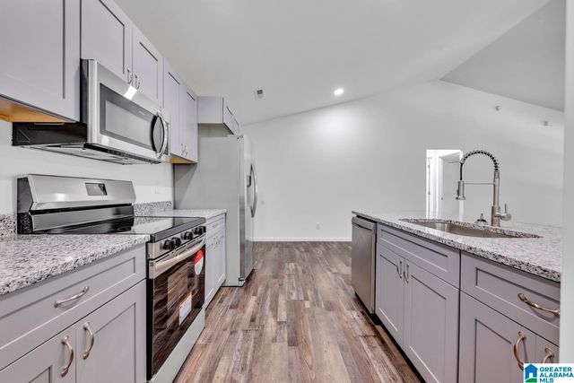 942 COUNTY ROAD 1459, Vinemont, AL 35179