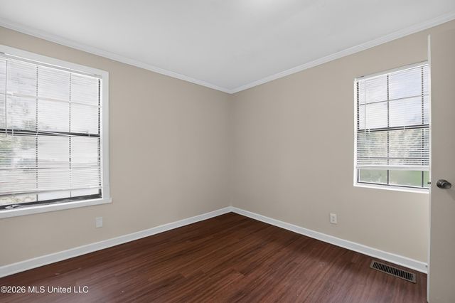 428 Northside Circle, Jackson, MS 39206