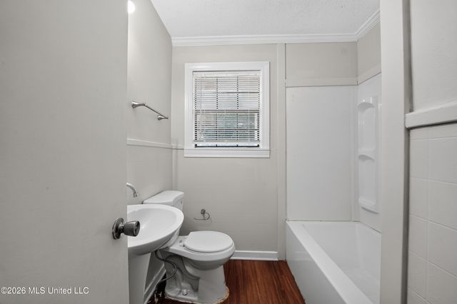 428 Northside Circle, Jackson, MS 39206