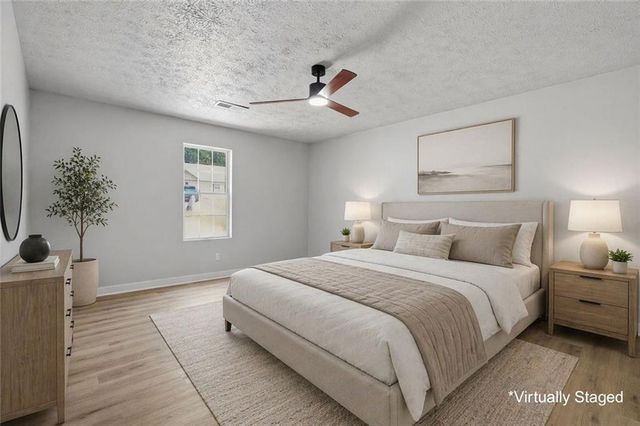 9127 Clubhouse Drive, Riverdale, GA 30274