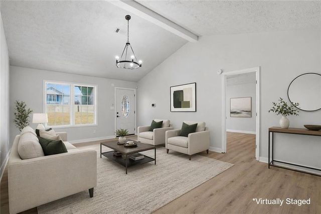 9127 Clubhouse Drive, Riverdale, GA 30274