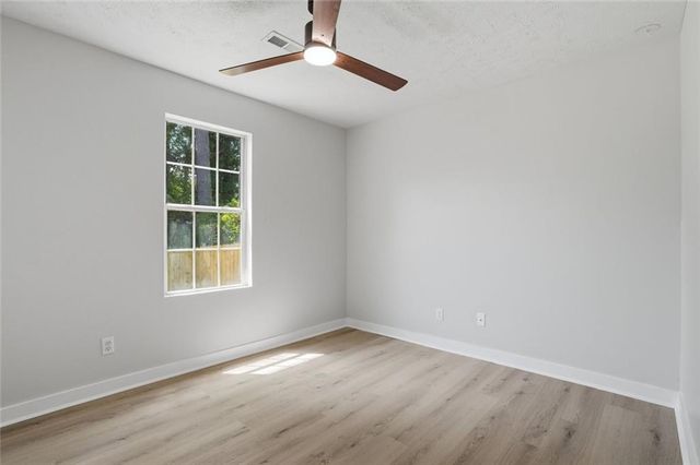 9127 Clubhouse Drive, Riverdale, GA 30274