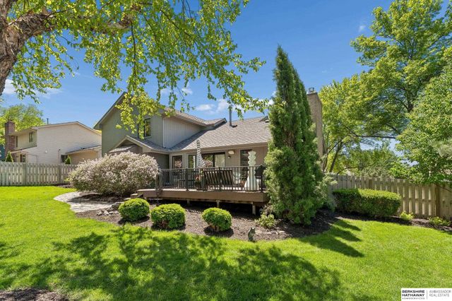507 S 158th Street, Omaha, NE 68118