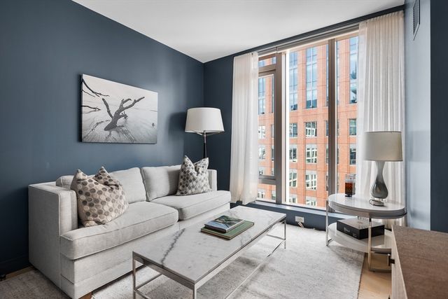 135 Seaport Blvd 1902, Boston, MA 02210
