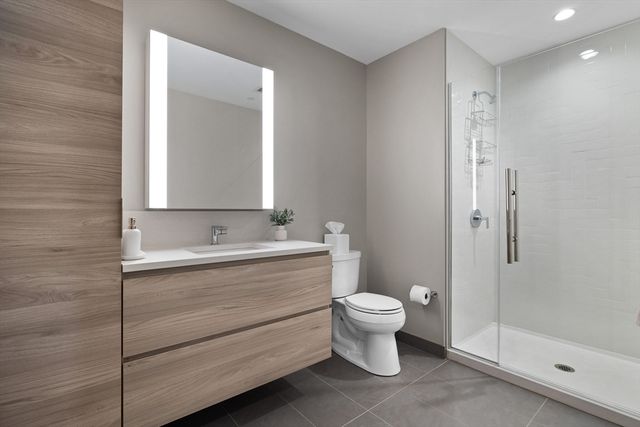 135 Seaport Blvd 1902, Boston, MA 02210