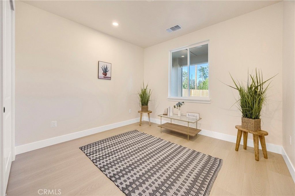 Image 26 of property listing at 6280 Forest Lane, Paradise, CA 95969