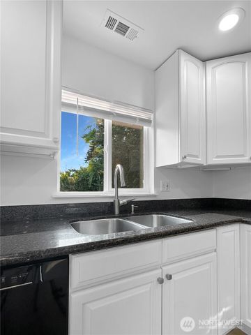 6539 51 Avenue S, Seattle, WA 98118