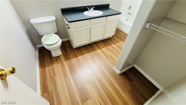 2171 Hussium Hills Street 206, Las Vegas, NV 89108