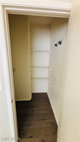 2171 Hussium Hills Street 206, Las Vegas, NV 89108