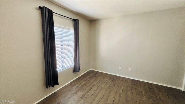 2171 Hussium Hills Street 206, Las Vegas, NV 89108