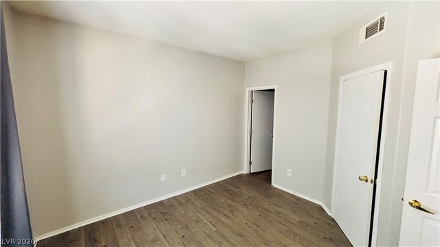 2171 Hussium Hills Street 206, Las Vegas, NV 89108