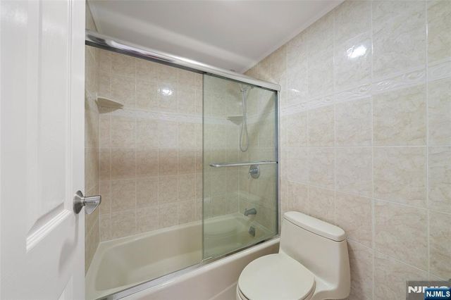 200 Winston Drive 1518, Cliffside Park, NJ 07010