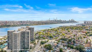 200 Winston Drive 1518, Cliffside Park, NJ 07010