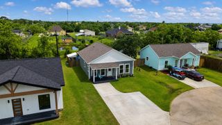 506 Jenni Lane, San Leon, TX 77539