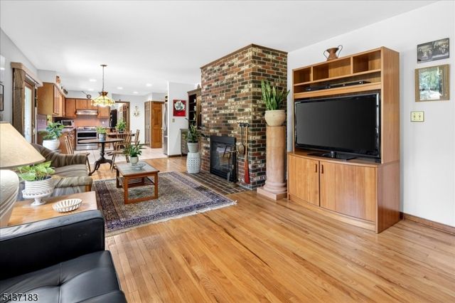 54 Platz Drive, Montgomery Twp., NJ 08558