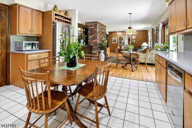 54 Platz Drive, Montgomery Twp., NJ 08558