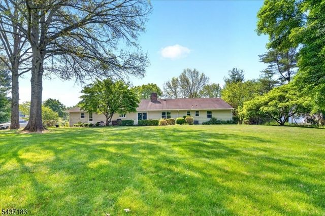 54 Platz Drive, Montgomery Twp., NJ 08558