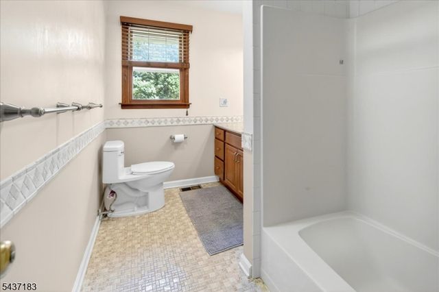 54 Platz Drive, Montgomery Twp., NJ 08558
