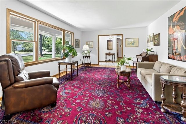 54 Platz Drive, Montgomery Twp., NJ 08558