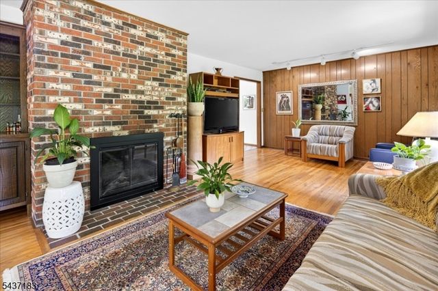 54 Platz Drive, Montgomery Twp., NJ 08558