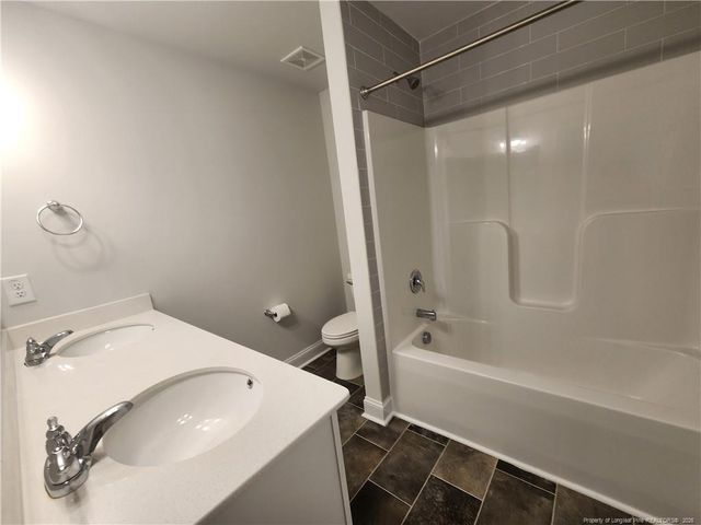 1808 STACKHOUSE Drive, Fayetteville, NC 28314