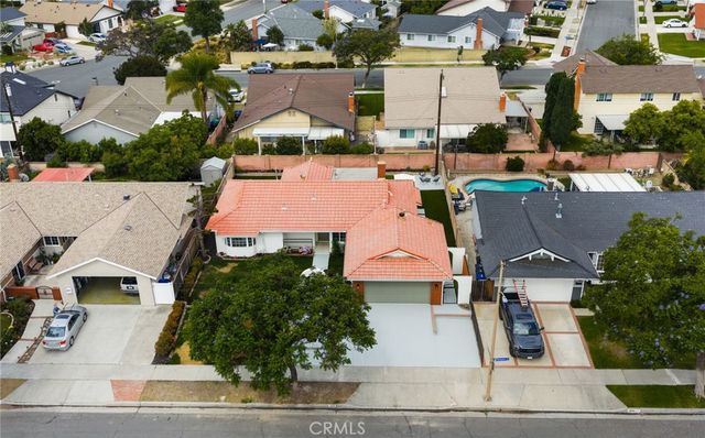 2616 N Pampas Street, Orange, CA 92865