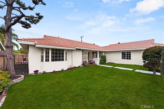 2616 N Pampas Street, Orange, CA 92865