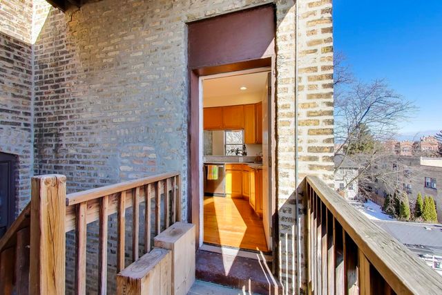 1524 W Fargo Avenue 3N, Chicago, IL 60626