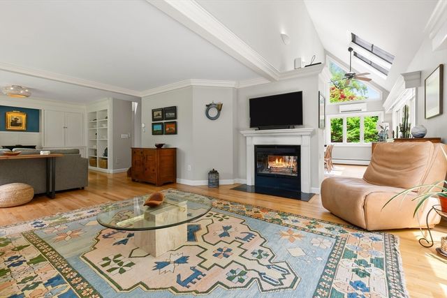 79 Scotland Rd, Newbury, MA 01951