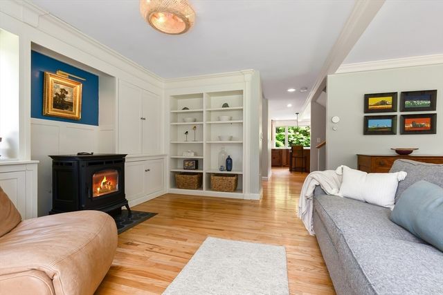 79 Scotland Rd, Newbury, MA 01951