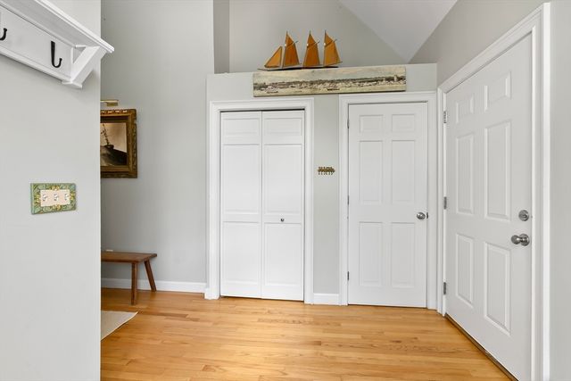 79 Scotland Rd, Newbury, MA 01951